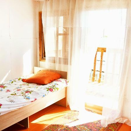 Guesthouse Bermet Tong Eksteriør bilde